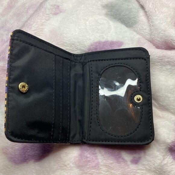 Vintage Floral Twofold Wallet - Picture 4 of 7